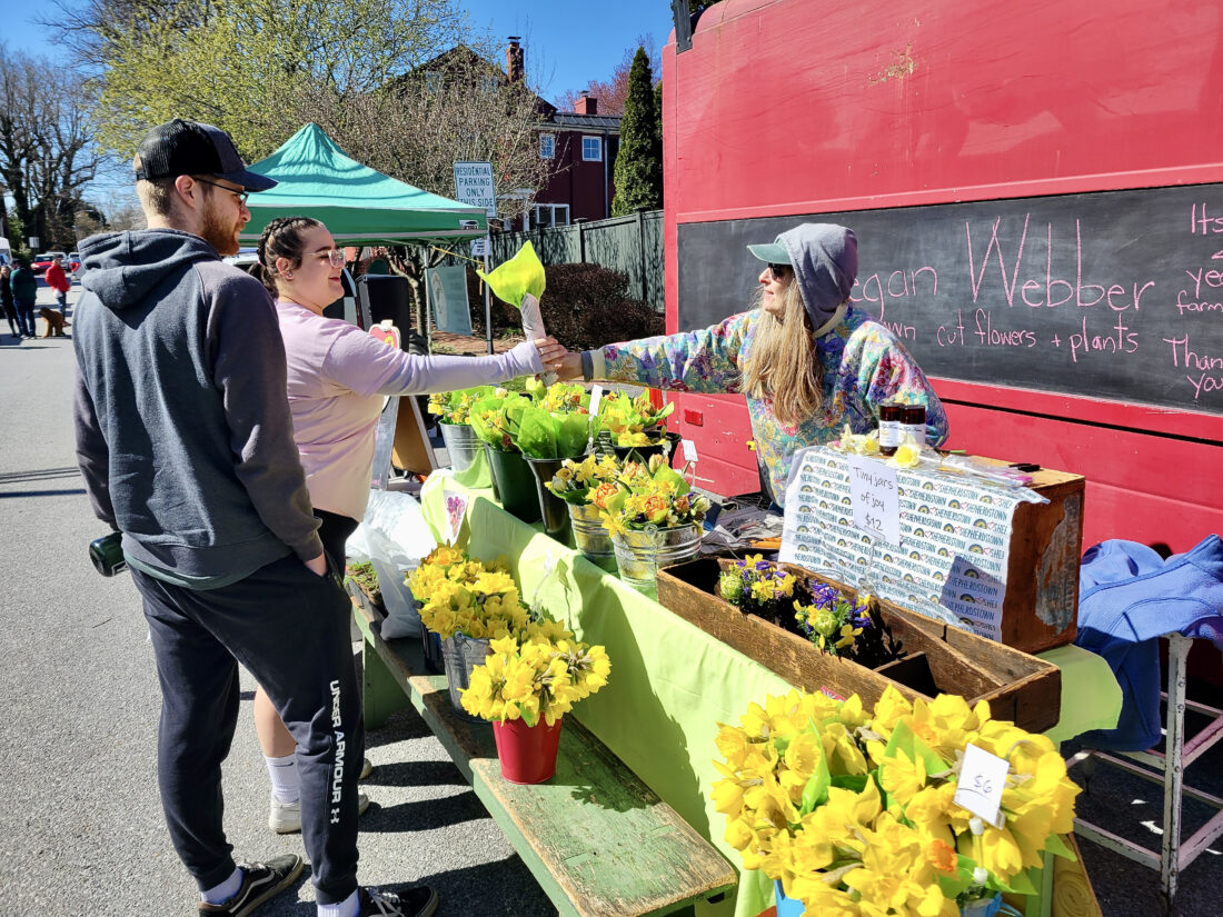 Flower farmer celebrates 28 years of sales, friendship at Shepherdstown
